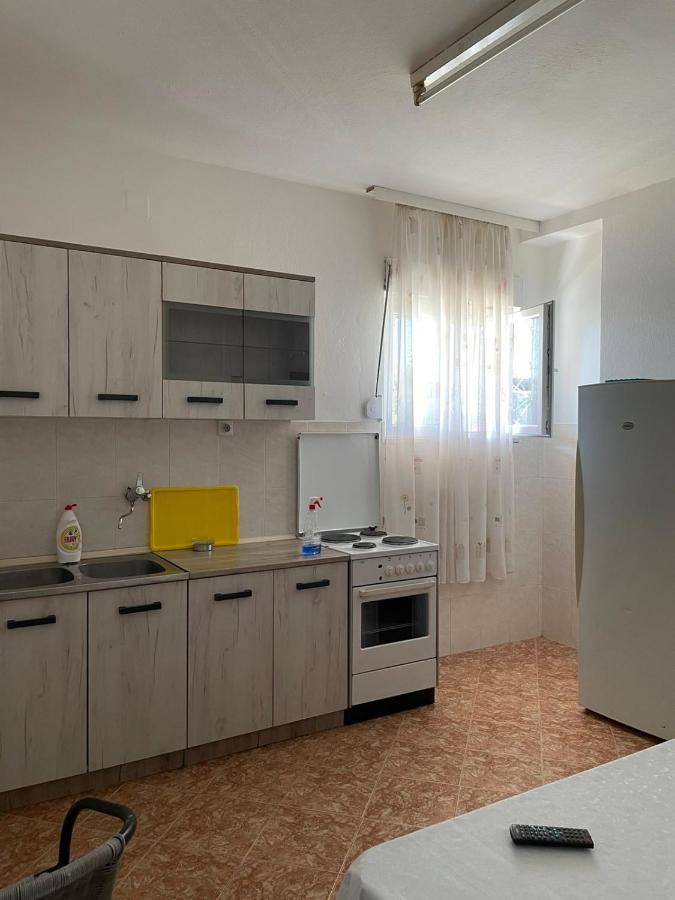 Guest House Ivana Тиват Екстериор снимка