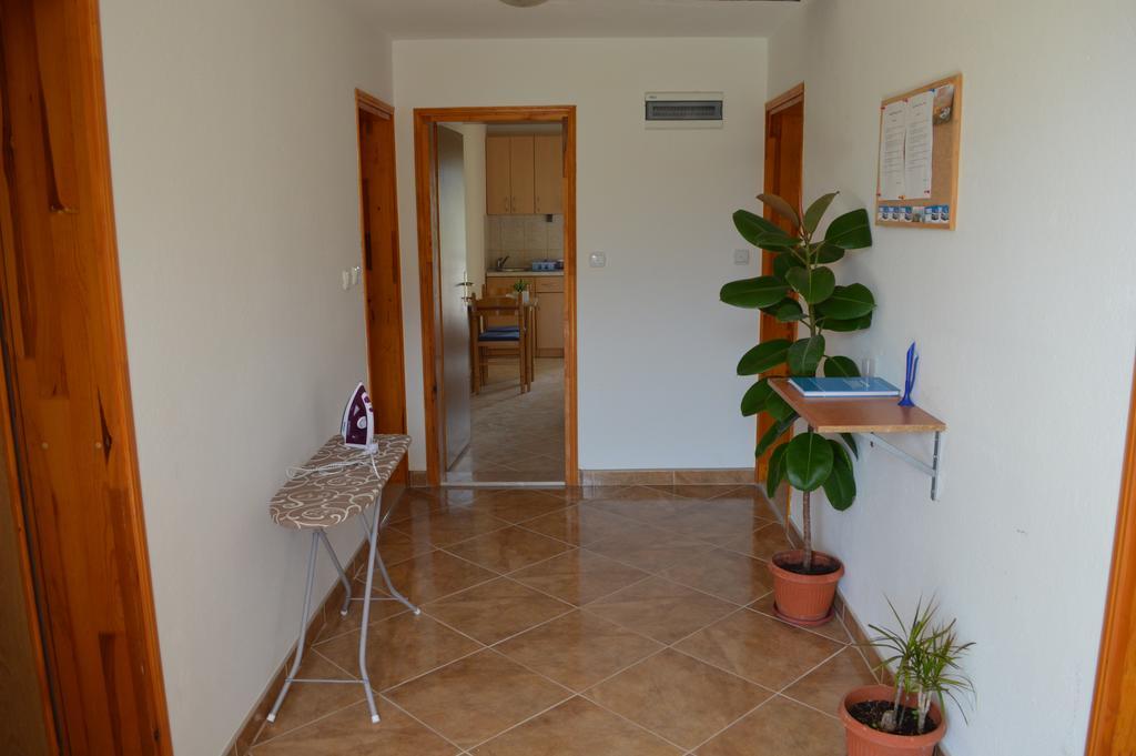 Guest House Ivana Тиват Екстериор снимка